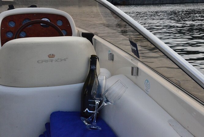 1.5 Hours Private Tour of Lake Como - Villa D’Este and Villa Fontanelle: The Classic Como Villa Look