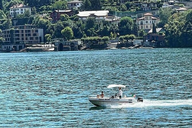 1 Hour Boat Rental Without License 40cv Engine on Lake Como - Isola Comacina and Lenno: When the Lake Feels Older