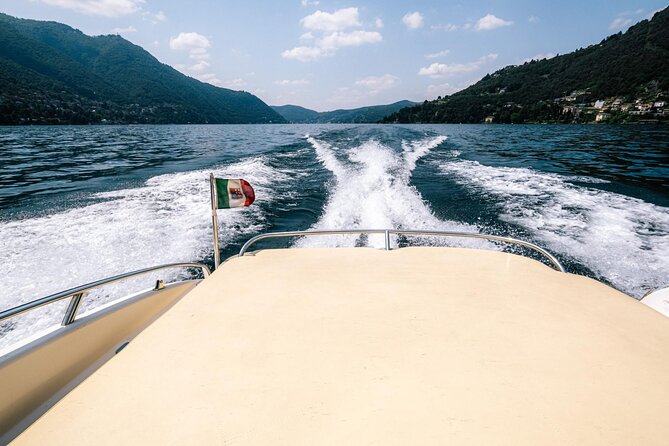 1 Hour Private Cruise on Lake Como Motoscafo Cranchi - Cernobbio: Villa d’Este and Villa Erba in a Quick 10 Minutes