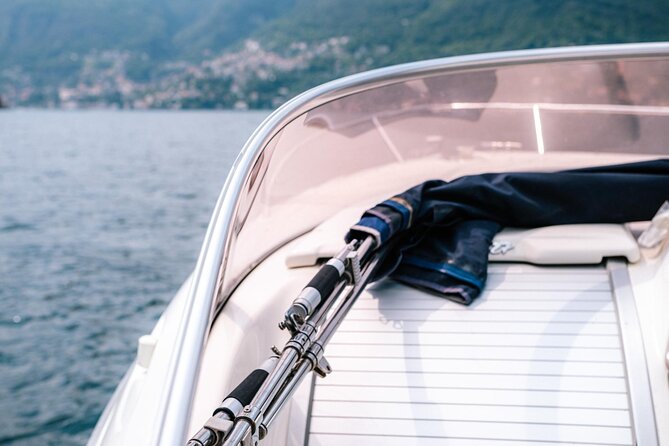 1 Hour Private Cruise on Lake Como Motoscafo Cranchi - Blevio and the Mandarin Oriental Return Glide