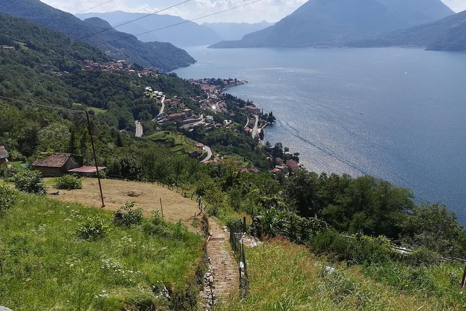 2 Days Trekking - Il Sentiero del Viandante: from Varenna to Colico - Day 1 hiking character: suspended canyon steps, shaded valleys, and old trail surfaces