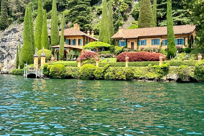 2-Hour Private Tour Sailing on Lake Como with Aperitif - Guides Like Alberto and Mia: What a Great Captain Adds