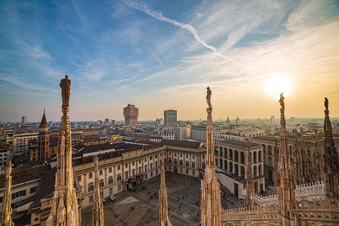 2-hours Duomo of Milan guided experience with entrance tickets - Why Milan’s Duomo feels different with a guide