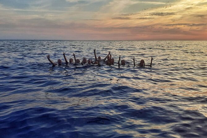 2 Hr Shared Cinque Terre Sunset Cruise with Swim Stop {wine inc!} - Who should book this Cinque Terre sunset cruise with swim stop