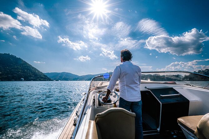 3 Hours Private and Guided Cruise on Lake Como by Motorboat - Meeting Ricky and getting oriented in Como’s waterfront zone