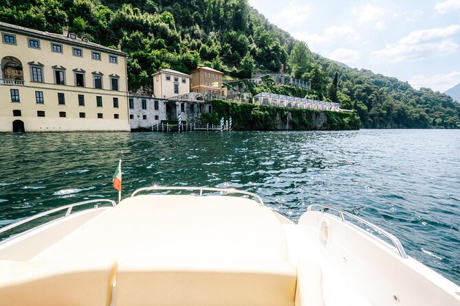 3 Hours Private Cruise on Lake Como Motorboat Cranchi - Meeting in Como, Then Gliding Past the Waterline Icons