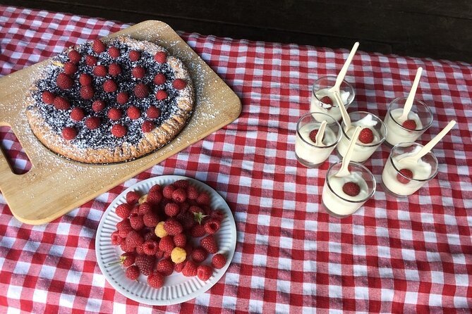 Bellagio Local Food Tasting E-Bike Tour - Stop 1, Guello: Berries, Cake, and Yoghurt at a Farm