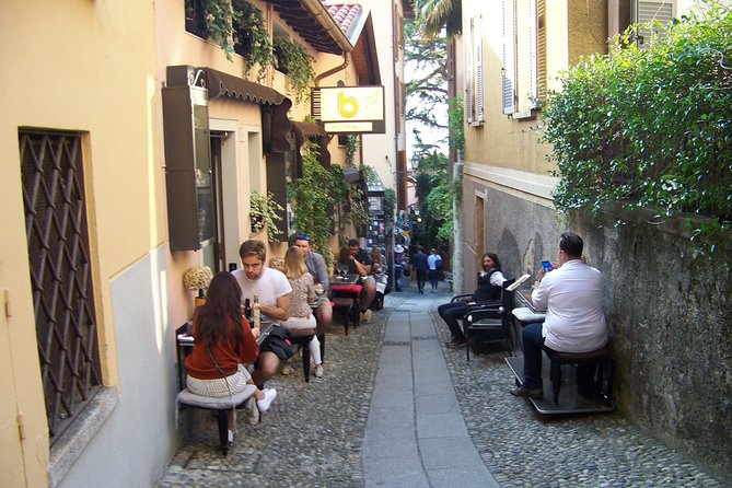 Bellagio, the pearl of lake Como. The village and the surrounding area - Bellagio: the Como tip where the views change every few steps
