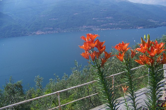 Bellagio, the pearl of lake Como. The village and the surrounding area - Basilica of St. Giacomo and Bellagio lunch time