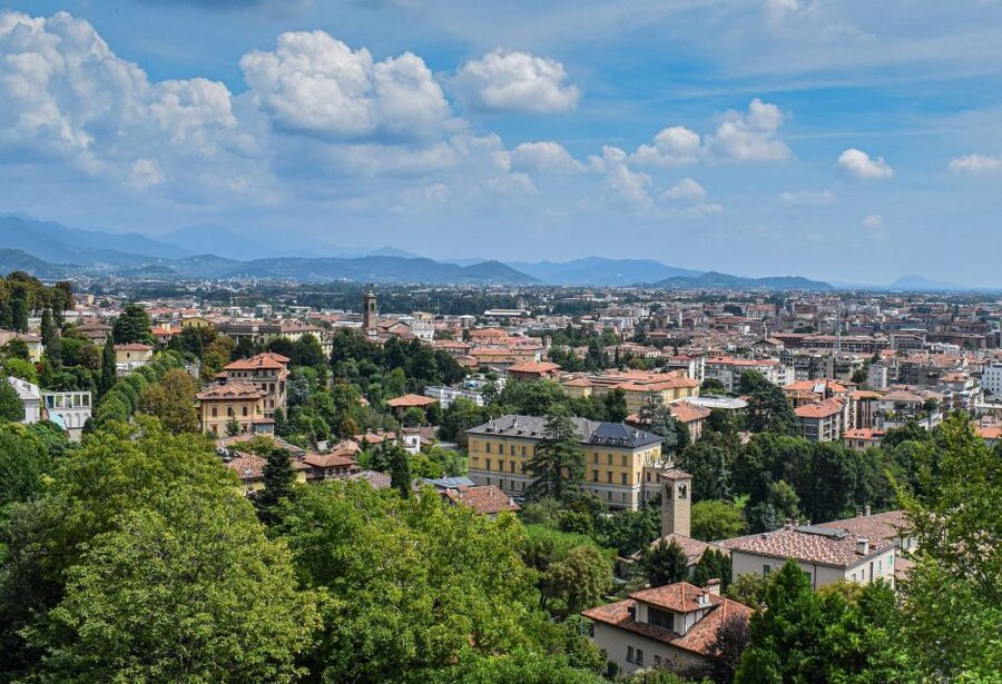 Bergamo: 2.5-Hour Private Tour of the Lower Town - Donizetti Theatre and Torre dei Caduti: Key Landmarks in Walking Distance
