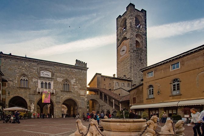 Bergamo: 2.5-hour private walking tour of the Upper Town - Upper Town in 2.5 Hours: what you will experience