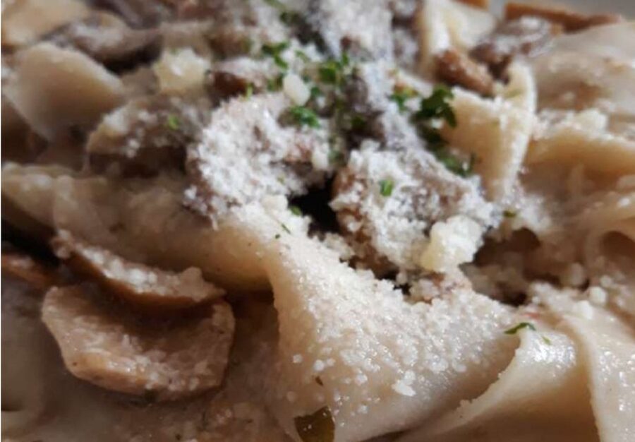 Bergamo: 3.5-Hour Traditional Food Tour - Bakery Dessert and Stracciatella Gelato: the sweet reset