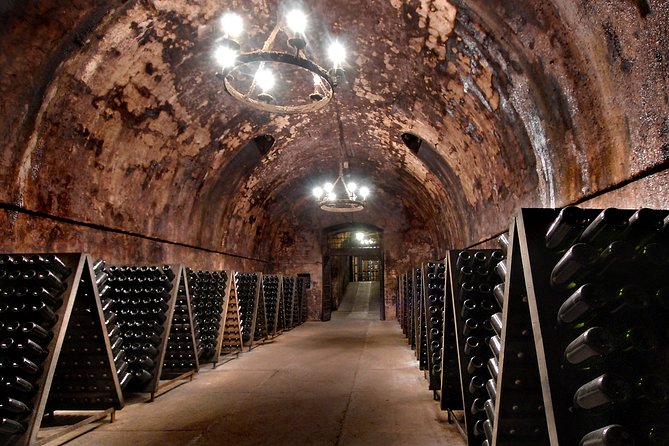 Bergamo and Franciacorta with lunch and cellar visit - A day trip built on hill towns, lake lunch, and sparkling wine