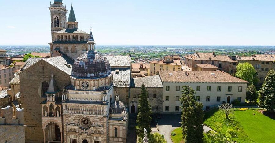 Bergamo Audioguide - TravelMate app for your smartphone - Bergamo on Your Schedule With a Smartphone Audio Guide