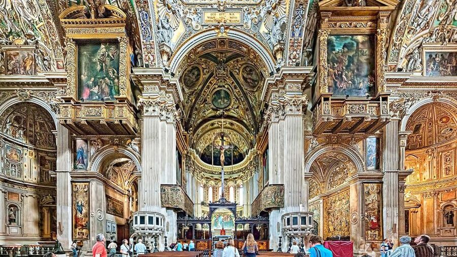 Bergamo Audioguide - TravelMate app for your smartphone - Who This Bergamo Audioguide Suits Best