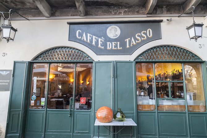 Bergamo: Full meal Food Tour with Local Delights by Do Eat Better - Getting oriented fast in the high town, and why that matters for your appetite