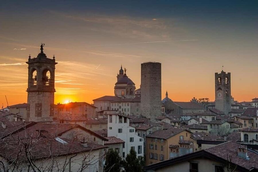 Bergamo : Highlights Private Walking Tour - Why Bergamo’s Upper Town is perfect for a private walking tour