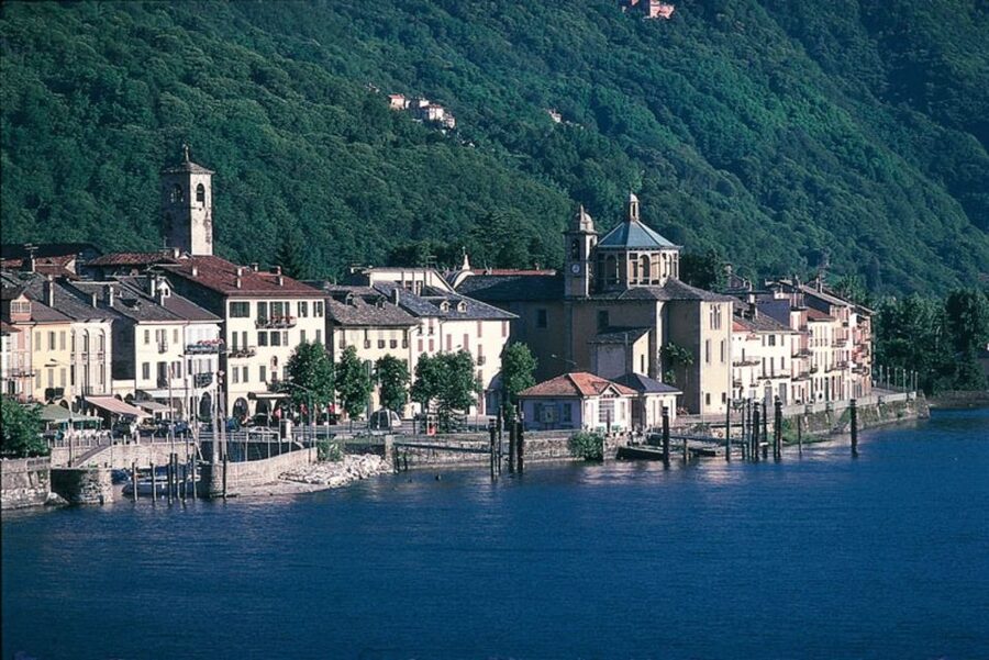 Cannobio: Guided Walking Tour with Aperitif - Cannobio at 5:30 PM, why a short guided walk works