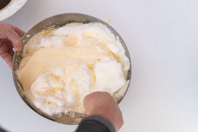 Cesarine: Small group Pasta and Tiramisu class in Varenna - Why Varenna home cooking beats the usual dinner show