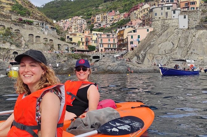 Cinque Terre Kayak Adventure from Riomaggiore - Leaving Riomaggiore: Cameras Ready, Then Paddle Time