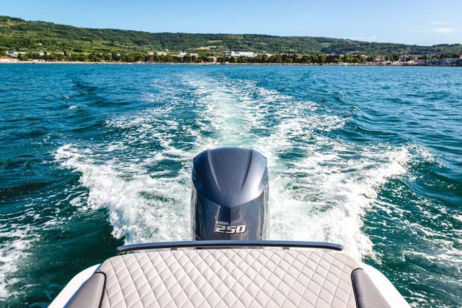 Como: Luxury Boat Tour on Lake Como - How the route hits Como and Cernobbio in the best light