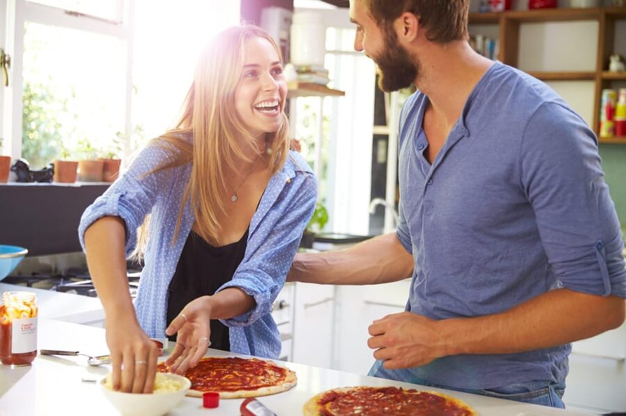 Como: Premium Pizza-Making Class at a Pizzeria - Rolling your Margherita and customizing your toppings