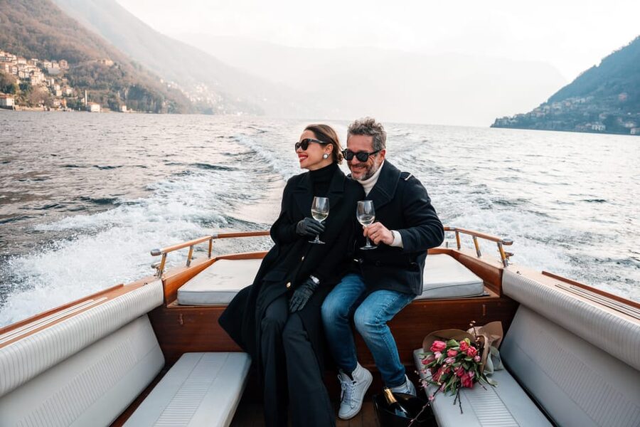 Como: Private Classic Wooden Boat Tour with Prosecco - East-coast views on the longer ride: Sereno, Torno, Mandarin Oriental