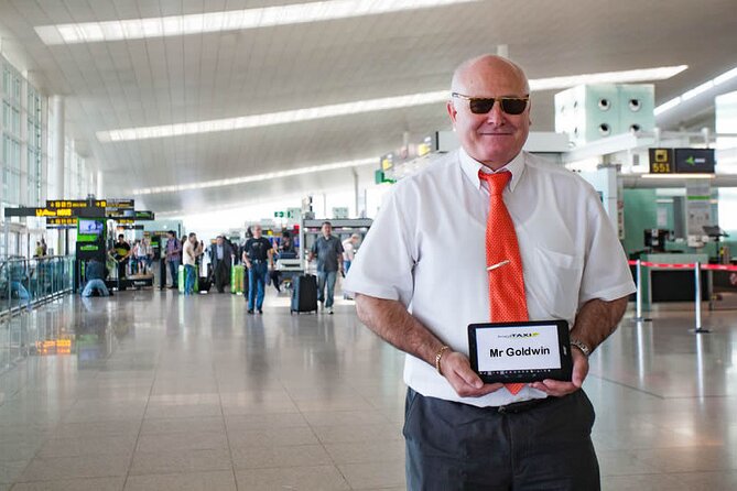 Como Private Transfer from Como city centre to Milan Malpensa Airport - Pickup in Como: what happens, and why it feels easier