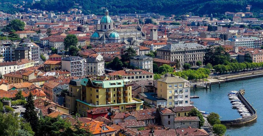 Como: Private Walking Tour - Medieval Walls and church stops that explain Como in stone and faith