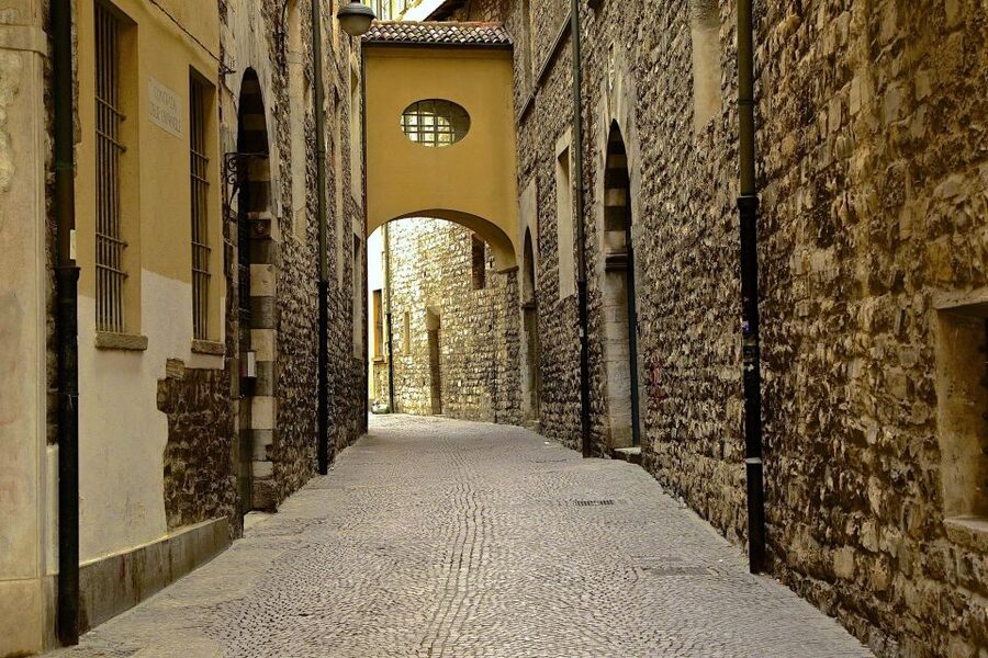 Como: Private Walking Tour - Who this Como walking tour fits best