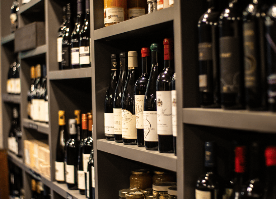 Como: Wine Tasting Experience with Cheese and Cold Cuts - Who should book this, and who should skip it