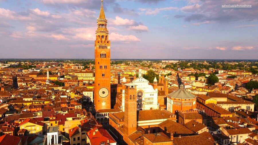 Cremona: City of art and music - How accessible and flexible is it day to day?