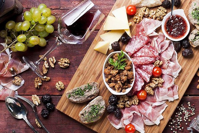 Delicious! Milan's Favorite Food Tour - Brera District: art energy between food tastings