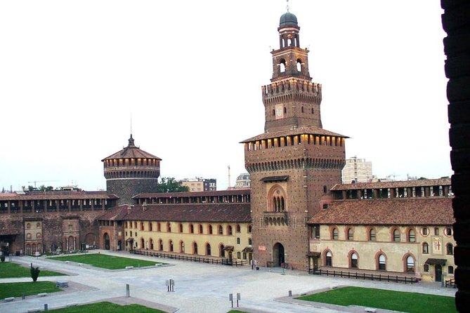 Delicious! Milan's Favorite Food Tour - What you eat and drink: appetizers, lunch, and Italian wine