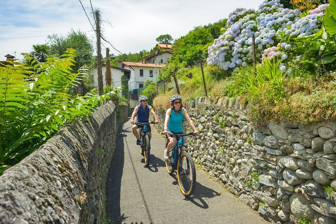 E-Bike Tour around Three Lakes and Idyllic Mountain Life - Cardano Start: Renaissance Hamlets and Tight-Corner Confidence Checks