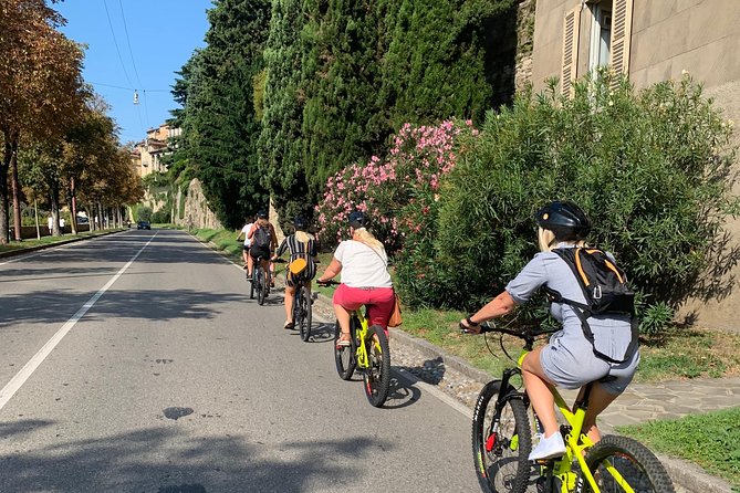 E-bike tour Bergamo - Back Toward Town: A Relaxing Sweep That Still Feels Like You Did Something