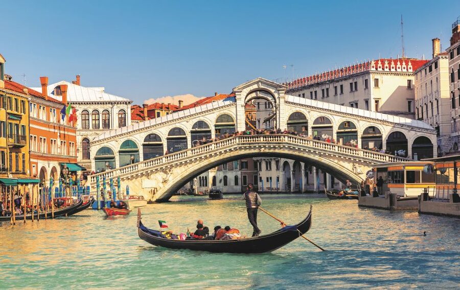 From Lake Garda: Full-day Group Tour of Venice - From Lake Garda to Venice: Why This Day Trip Works