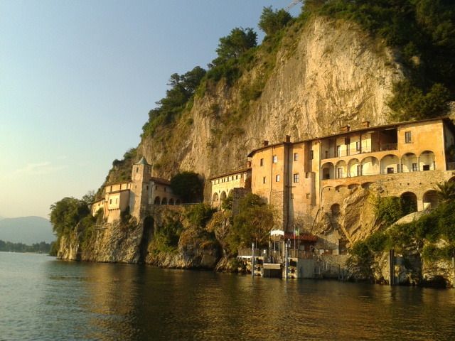 From Lake Maggiore: Private Boat Tour with Pickup/Drop-off - Museums and fees: don’t get surprised at the dock