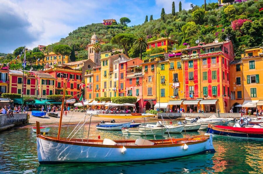 From Milan: Best of Genoa with Private Cruise to Portofino - A Day Trip That Links Milan to Genoa and Portofino by Bus and Private Boat