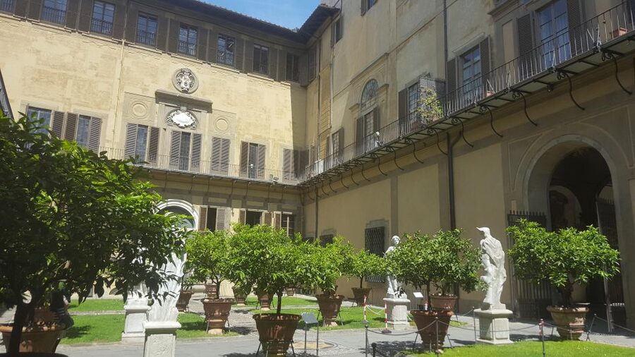 From Milan: Florence Walking Tour with Train Tickets - Dante’s Streets to Orsanmichele, Straw Market, and Il Porcellino