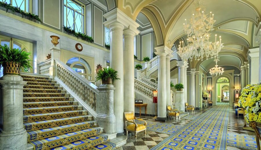 From Milan: Small Group Como, Bellagio, Varenna, Boat Cruise - The boat cruise with priority seating: the golden triangle from the water