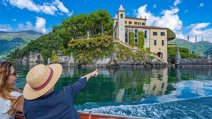From Milan: Small Group Como, Bellagio, Varenna, Boat Cruise - Bellagio: lunch in the middle of the day, plus guided wandering