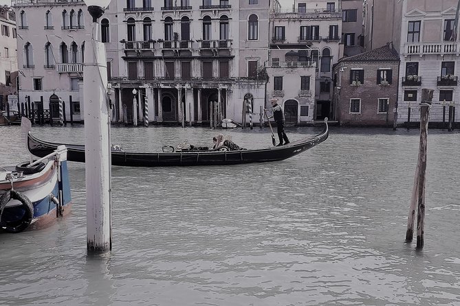 From Milan: Venice Full-Day Guided Tour With Boat Ride - Afternoon lagoon return and how you keep the day from collapsing