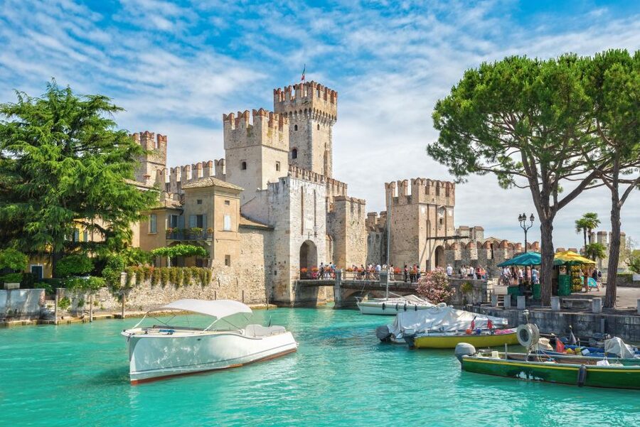 From Milan: Verona, Sirmione and Lake Garda with Boat Cruise - Should you book this Milan to Verona and Lake Garda day trip?