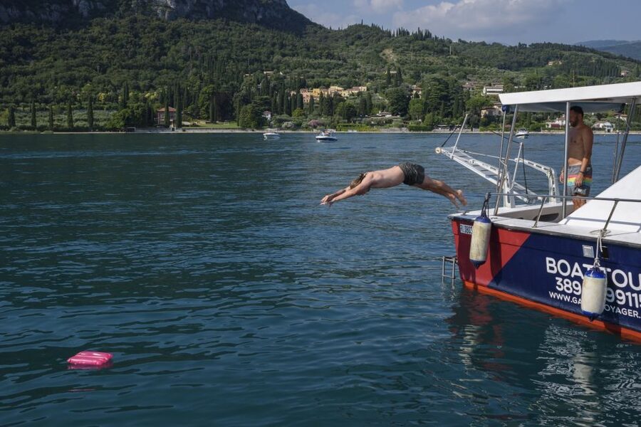 From Peschiera: South Coast Lake Garda Cruise to Sirmione - What to Know Before You Go: Boat Rules, Weather, and Comfort