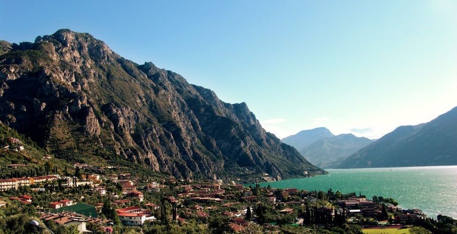 Full-Day Lake Garda Tour: Bus & Public Boat with Guide - Who this tour is best for, and who should skip it