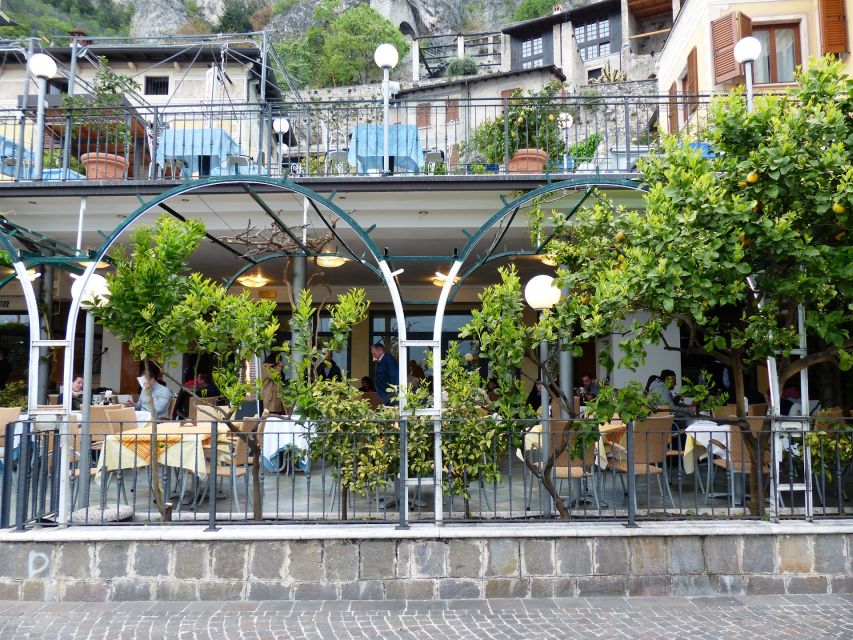 Full-Day Lake Garda Tour: Bus & Public Boat with Guide - A bus-and-boat day that actually shows Lake Garda