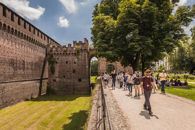 Full-day Skip-The-Line Milan, The Last Supper and Duomo Cathedral - Castello Sforzesco, where power and art overlap