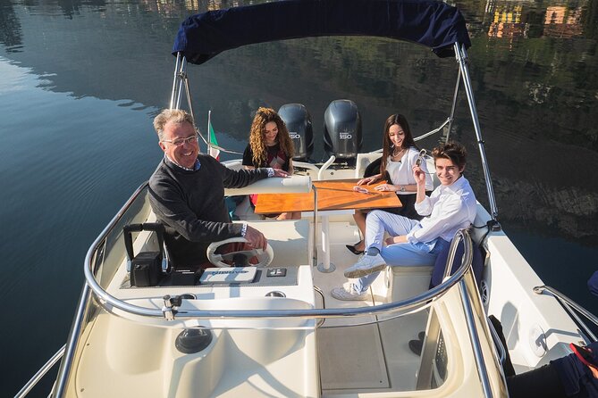 Glamour tour (3 H) speed boat stop in Bellagio - Comacina Island: the only island on Lake Como, for ruins and a slow pause