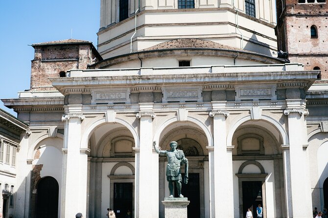 Highlights and hidden gems of Milan Bike Tour - Brera District: artisan streets and the artist-minded Milan vibe